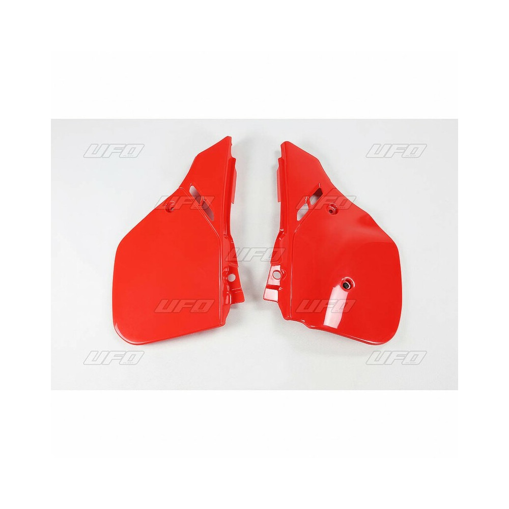 Plaques latérales UFO rouge Honda CR125R/250R