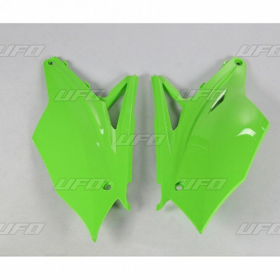 Plaques latérales UFO vert Kawasaki KX450F