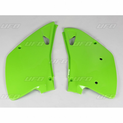 Plaques latérales UFO vert KX Kawasaki KLX450R